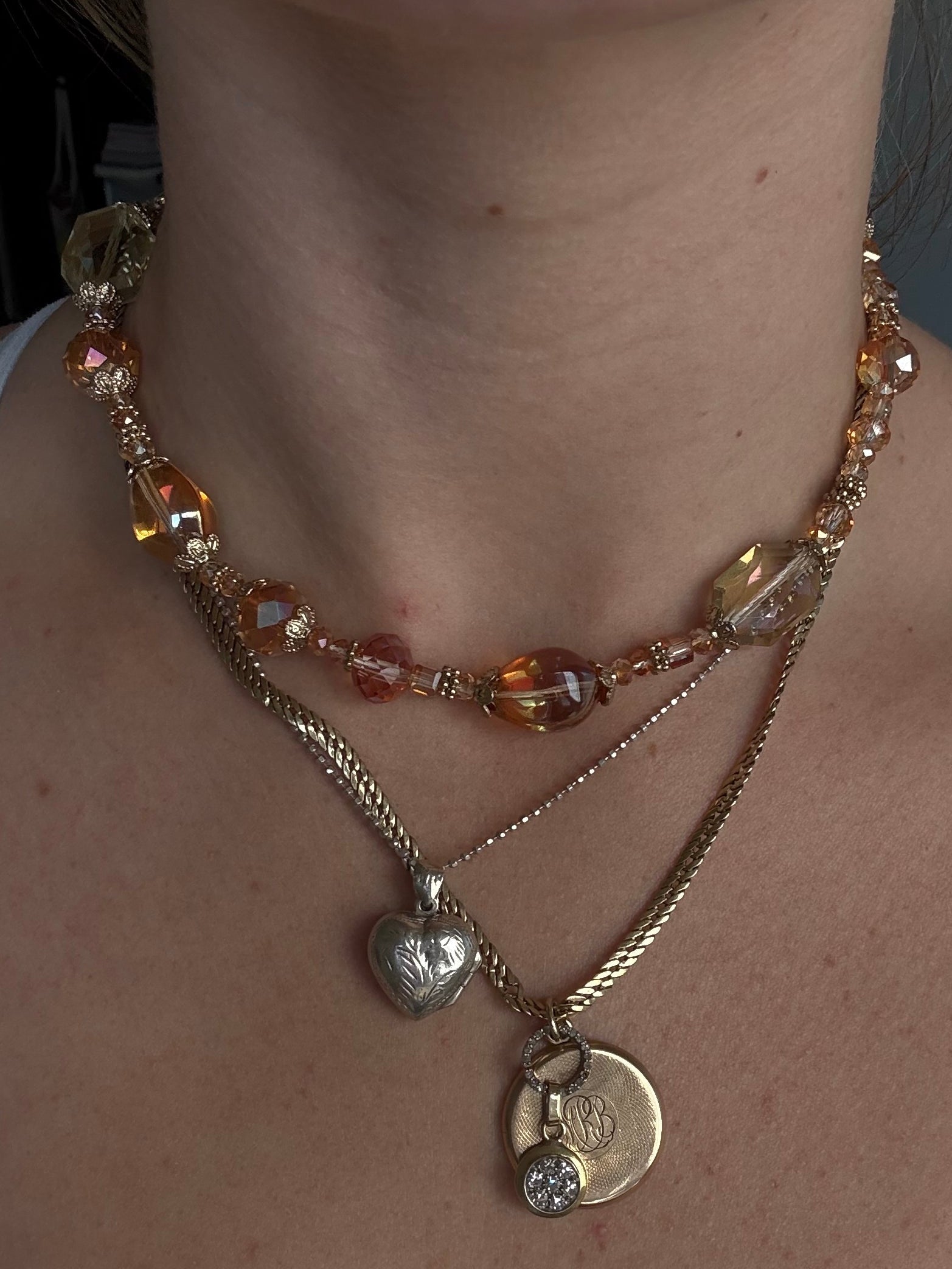 Vintage crystal bead choker with gold details