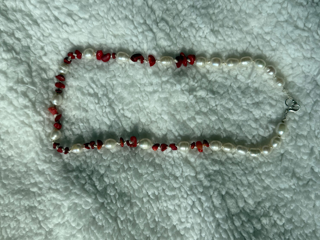 Pearl and raw carnelian beaded necklace